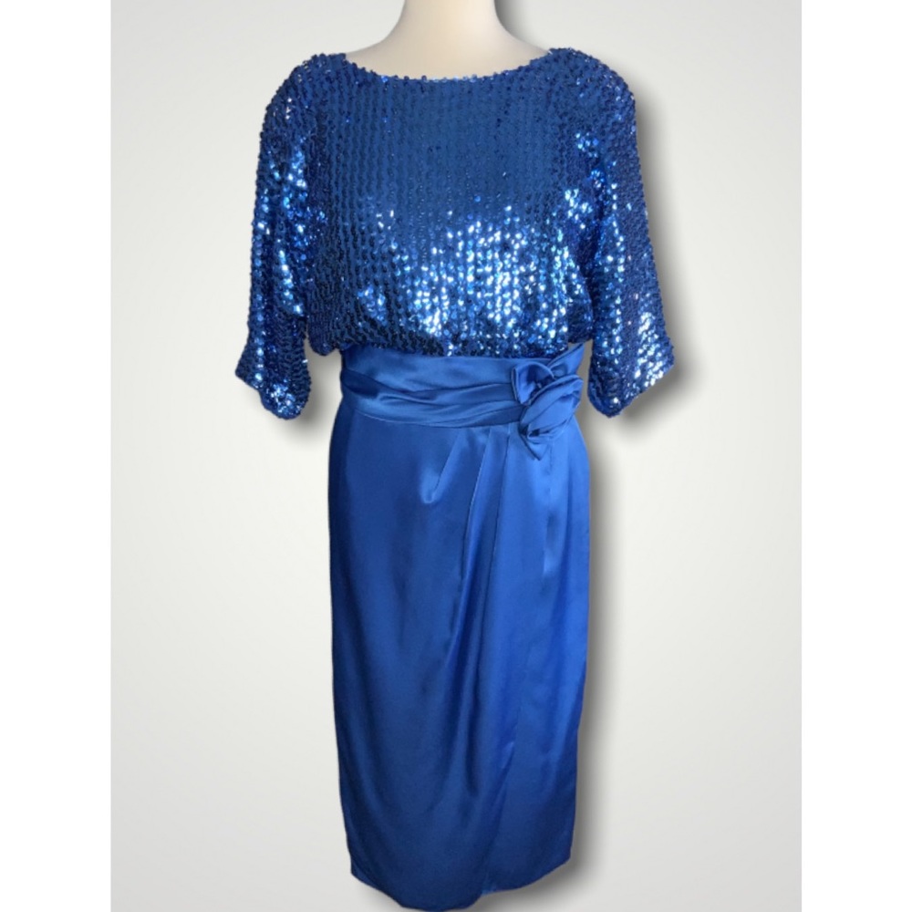 VTG Lilli Diamond Sapphire Blue Satin & Sequins Open Back Special Event Dress 16